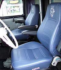 Stoelen van Savas